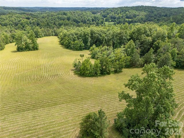 717 Frog Creek Road, Union Mills, NC 28167