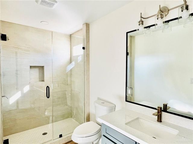 830 N Martinez Avenue, Weslaco, TX 78596