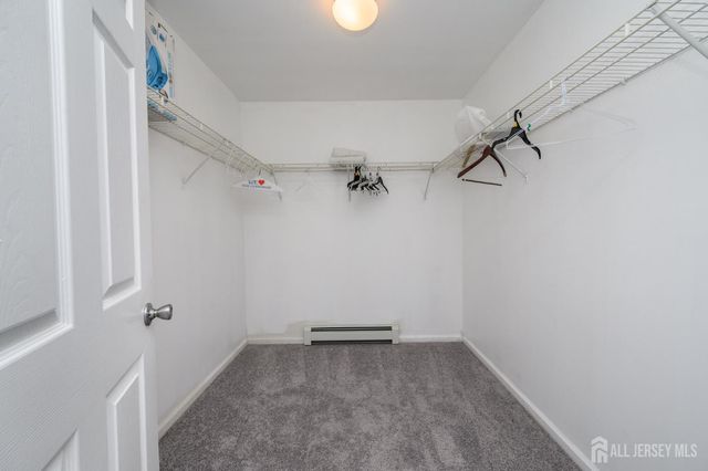 32 Dorothy Street, Carteret, NJ 07008