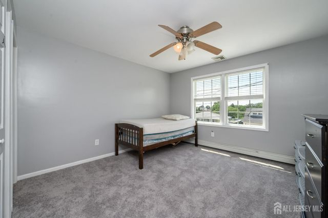 32 Dorothy Street, Carteret, NJ 07008