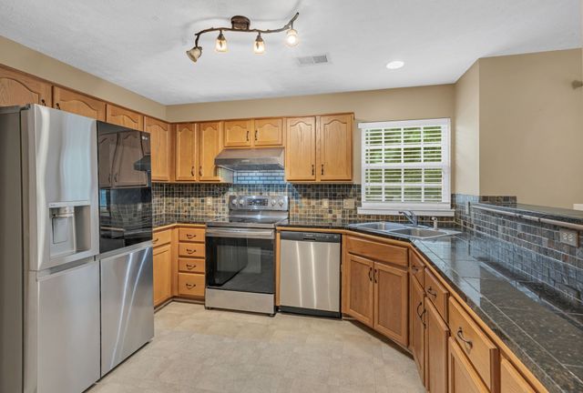 3117 Demetros Pl, Nashville, TN 37217