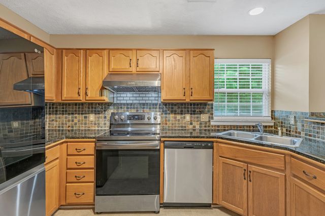 3117 Demetros Pl, Nashville, TN 37217