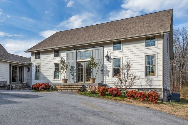 712 Highway 48, S, Dickson, TN 37055