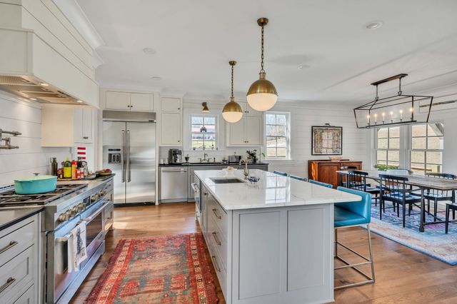 712 Highway 48, S, Dickson, TN 37055