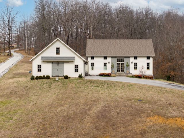 712 Highway 48, S, Dickson, TN 37055