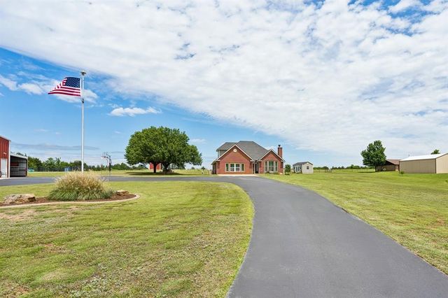6451 E Post Oak Road, Noble, OK 73068