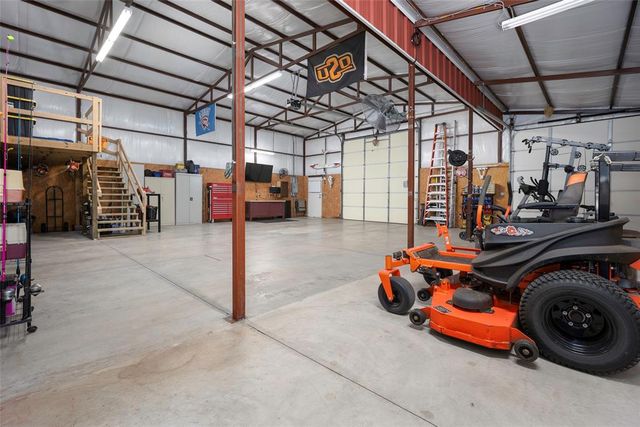 6451 E Post Oak Road, Noble, OK 73068