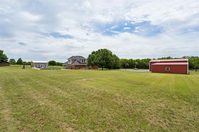 6451 E Post Oak Road, Noble, OK 73068