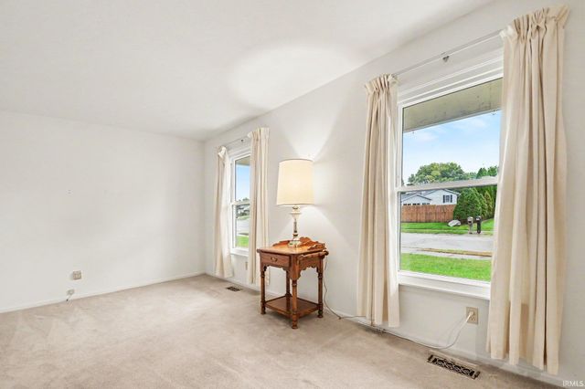 511 S BROOK Avenue, Mishawaka, IN 46544