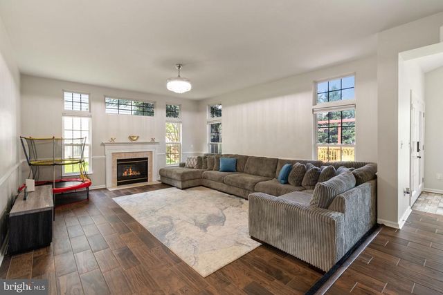 221 CANNON WAY, Warrenton, VA 20186