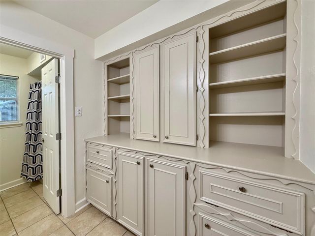 2043 Cherry Laurel Drive, Spring, TX 77386