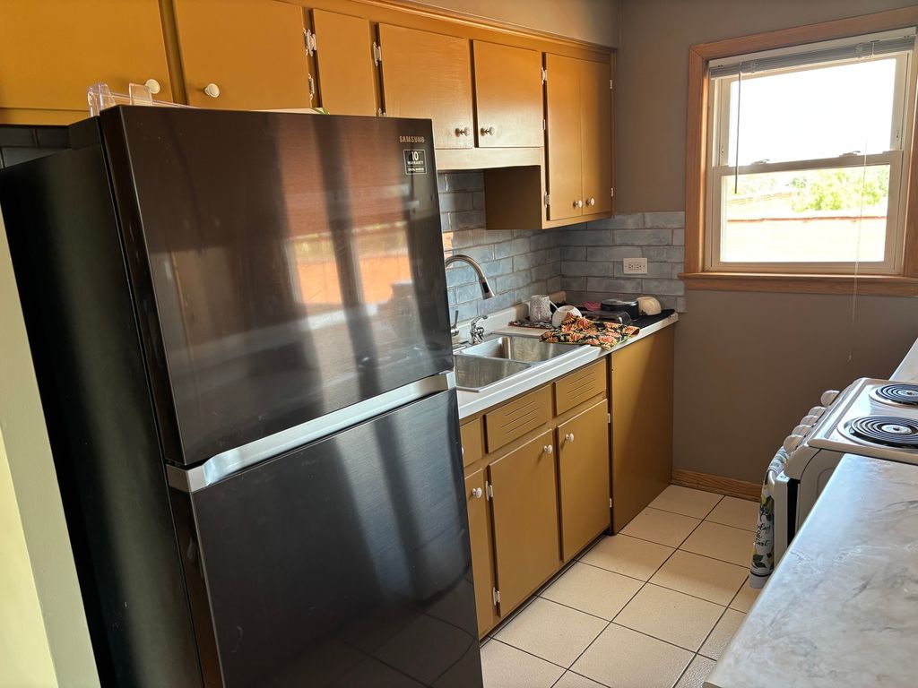 7932 S pulaski Road 302, Chicago, IL 60652 — photo 5