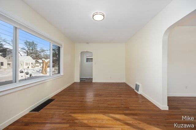 1112 Merritt Street, Grand Rapids, MI 49507