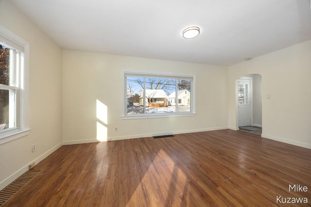 1112 Merritt Street, Grand Rapids, MI 49507