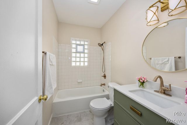 1112 Merritt Street, Grand Rapids, MI 49507