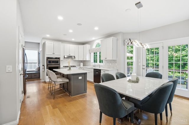 7484 Hunters Trail, West Chester, OH 45069