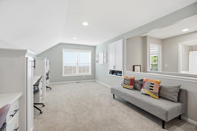 7484 Hunters Trail, West Chester, OH 45069