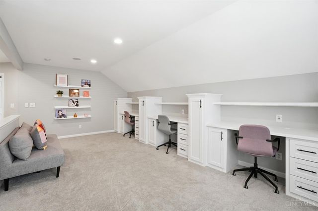 7484 Hunters Trail, West Chester, OH 45069