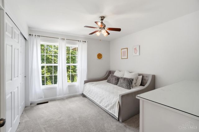 7484 Hunters Trail, West Chester, OH 45069