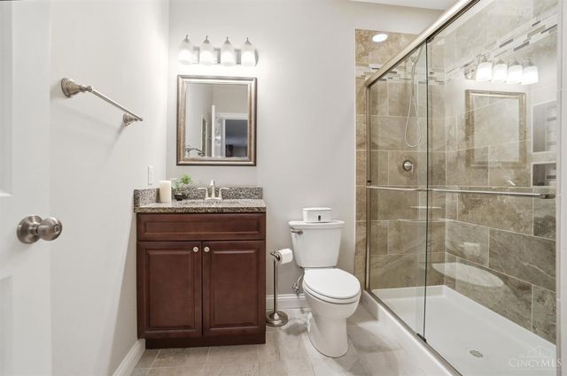 7484 Hunters Trail, West Chester, OH 45069
