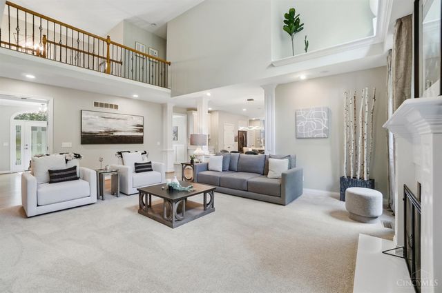 7484 Hunters Trail, West Chester, OH 45069