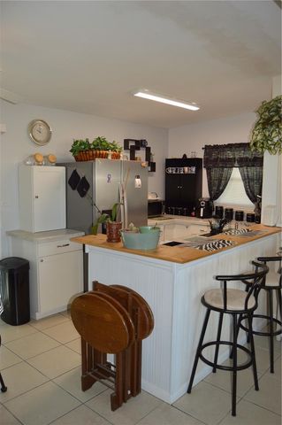 21243 GLENDALE AVENUE, Port Charlotte, FL 33952