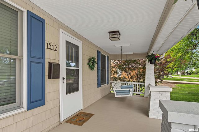 1512 E GLEN Avenue, Peoria Heights, IL 61616