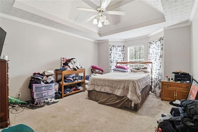 1235 Smoke Hill Lane, Hoschton, GA 30548