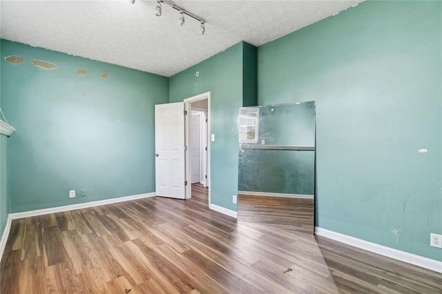 1235 Smoke Hill Lane, Hoschton, GA 30548