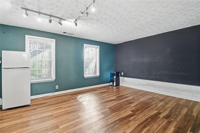 1235 Smoke Hill Lane, Hoschton, GA 30548