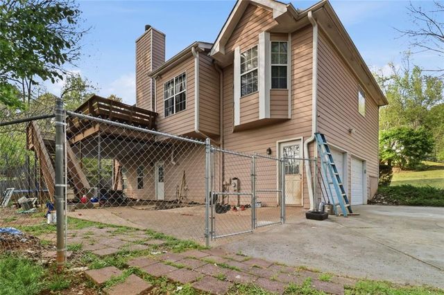 1235 Smoke Hill Lane, Hoschton, GA 30548