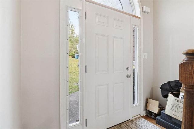 1235 Smoke Hill Lane, Hoschton, GA 30548