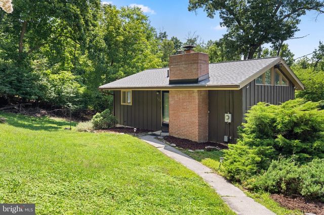 327 CUB RUN LN, Harpers Ferry, WV 25425