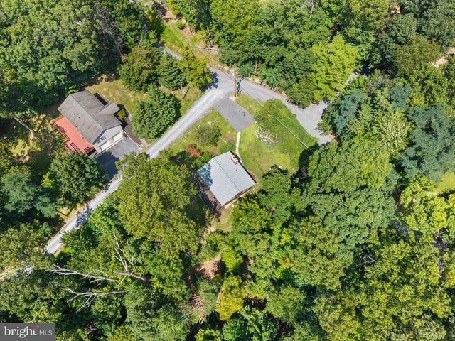 327 CUB RUN LN, Harpers Ferry, WV 25425