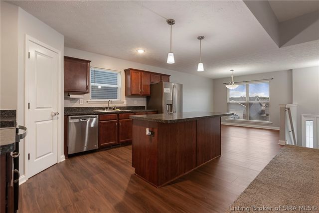 9015 Woodford Drive, Charlestown, IN 47111