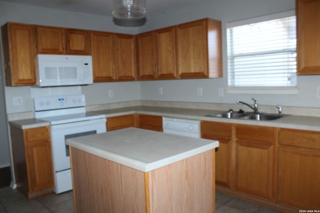 236 Goliad Drive, New Braunfels, TX 78130