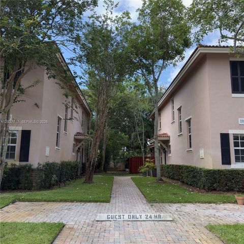 280 Las Brisas Cir 280, Sunrise, FL 33326