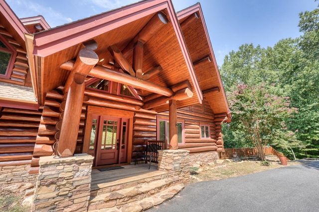 310 Hickory Fork, Blairsville, GA 30512