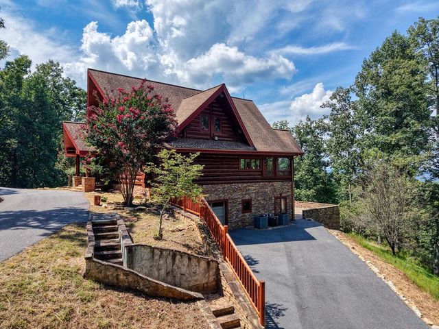 310 Hickory Fork, Blairsville, GA 30512