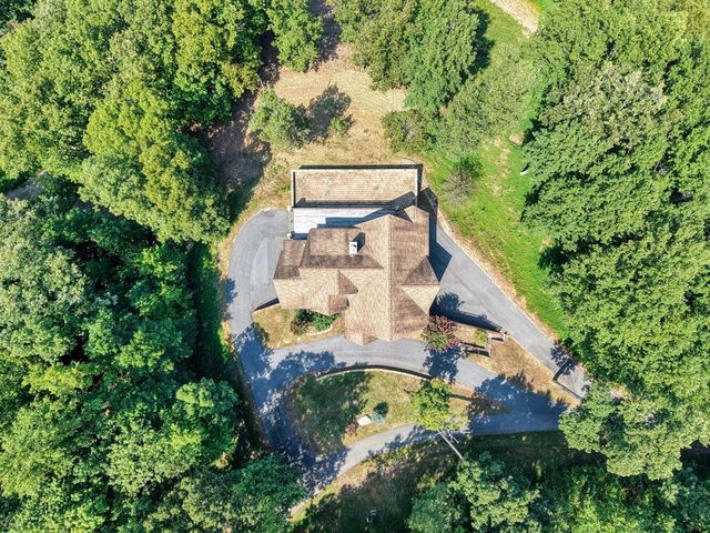 310 Hickory Fork, Blairsville, GA 30512