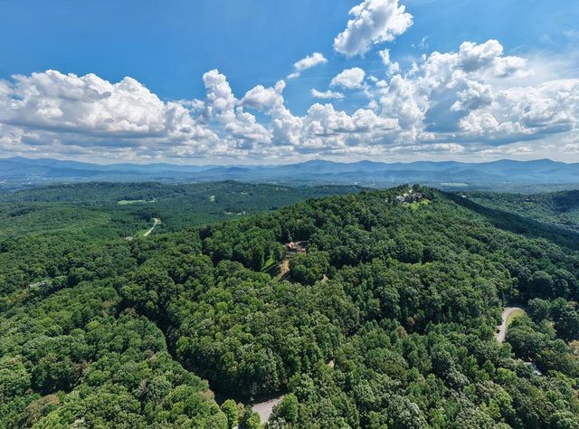 310 Hickory Fork, Blairsville, GA 30512
