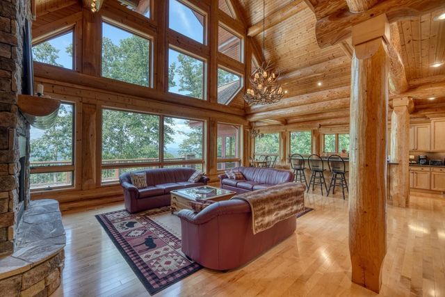 310 Hickory Fork, Blairsville, GA 30512