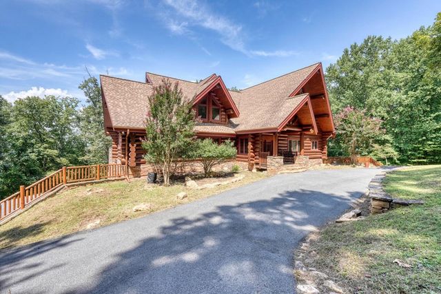 310 Hickory Fork, Blairsville, GA 30512