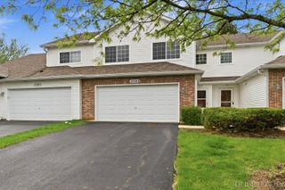 534 mallard Lane B, Sugar Grove, IL 60554