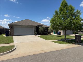 1229 SW 156th Terrace, Oklahoma City, OK 73170