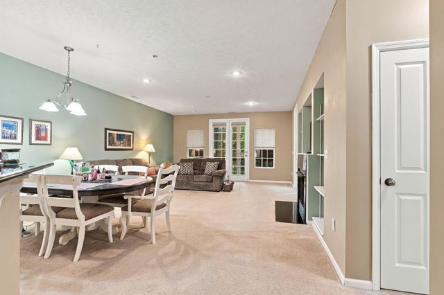 6096 Sowerby Lane, Westerville, OH 43081