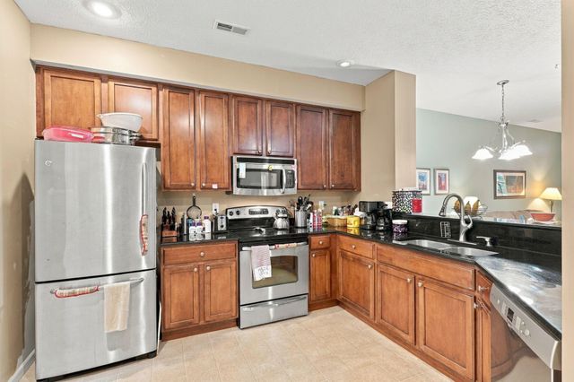6096 Sowerby Lane, Westerville, OH 43081