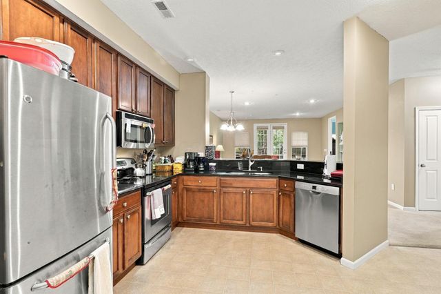 6096 Sowerby Lane, Westerville, OH 43081