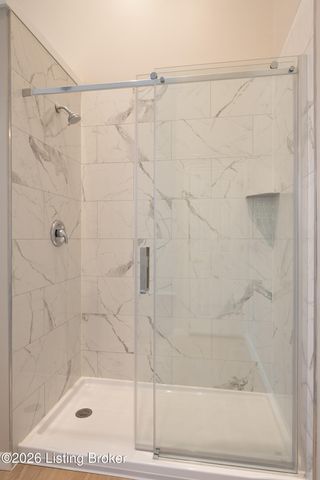 2730 Brownsboro Rd 153, Louisville, KY 40206