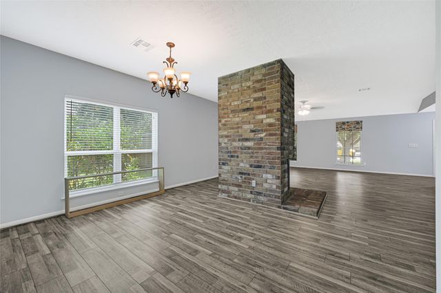 4002 Spring Forest Drive, Pearland, TX 77584